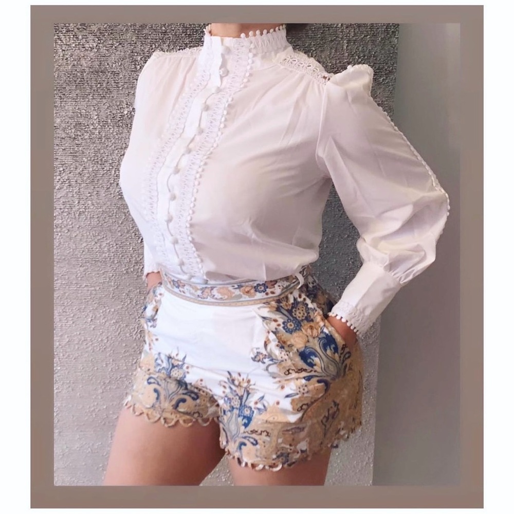Beautiful short set.